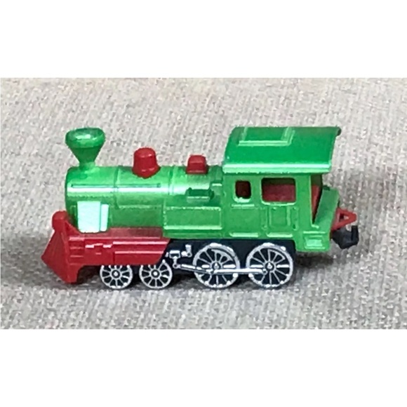 Vintage Majorette Green Red Diecast Locomotive Train Toy Made In France - Picture 3 of 7